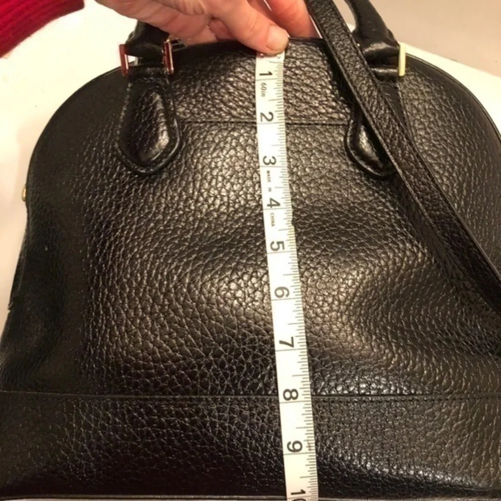 Michael kors black leather smythe turnlock bag